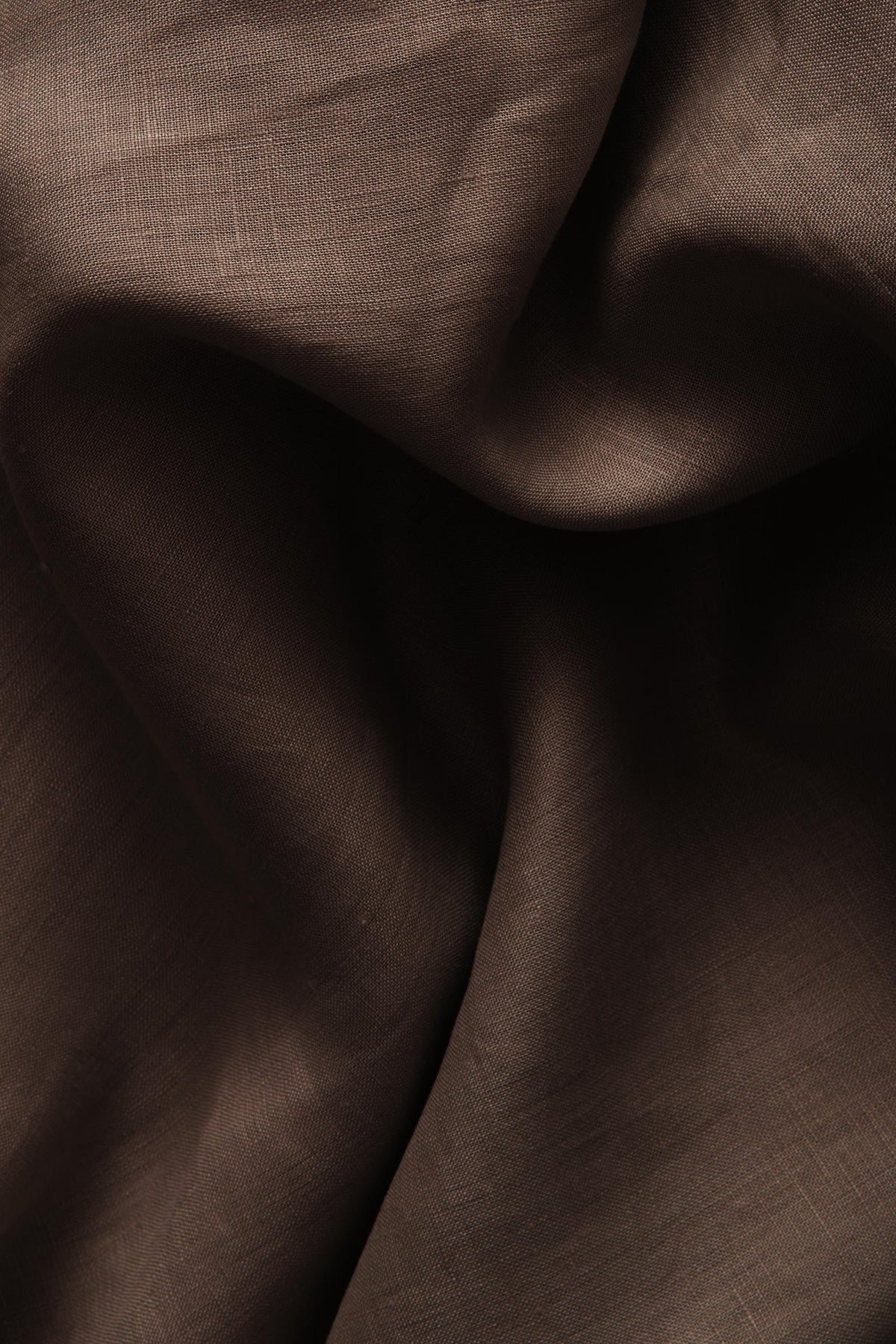 Chocolate linen